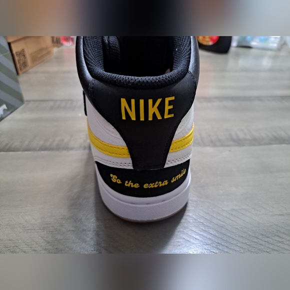 Nike Court Vision - Picture 3 of 4